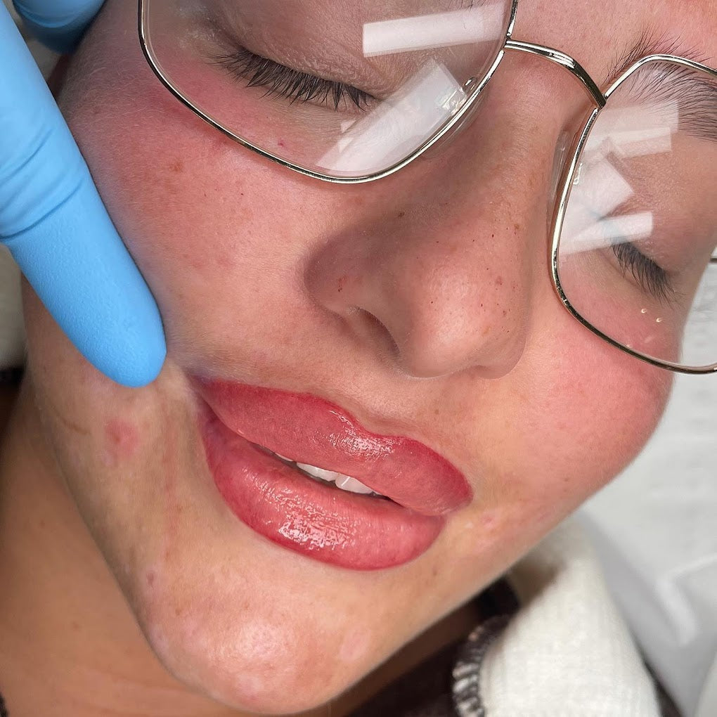 LIP BLUSH: OMBRE 3D COURSE – INVISALAND: Pmu & aesthetic academy ...
