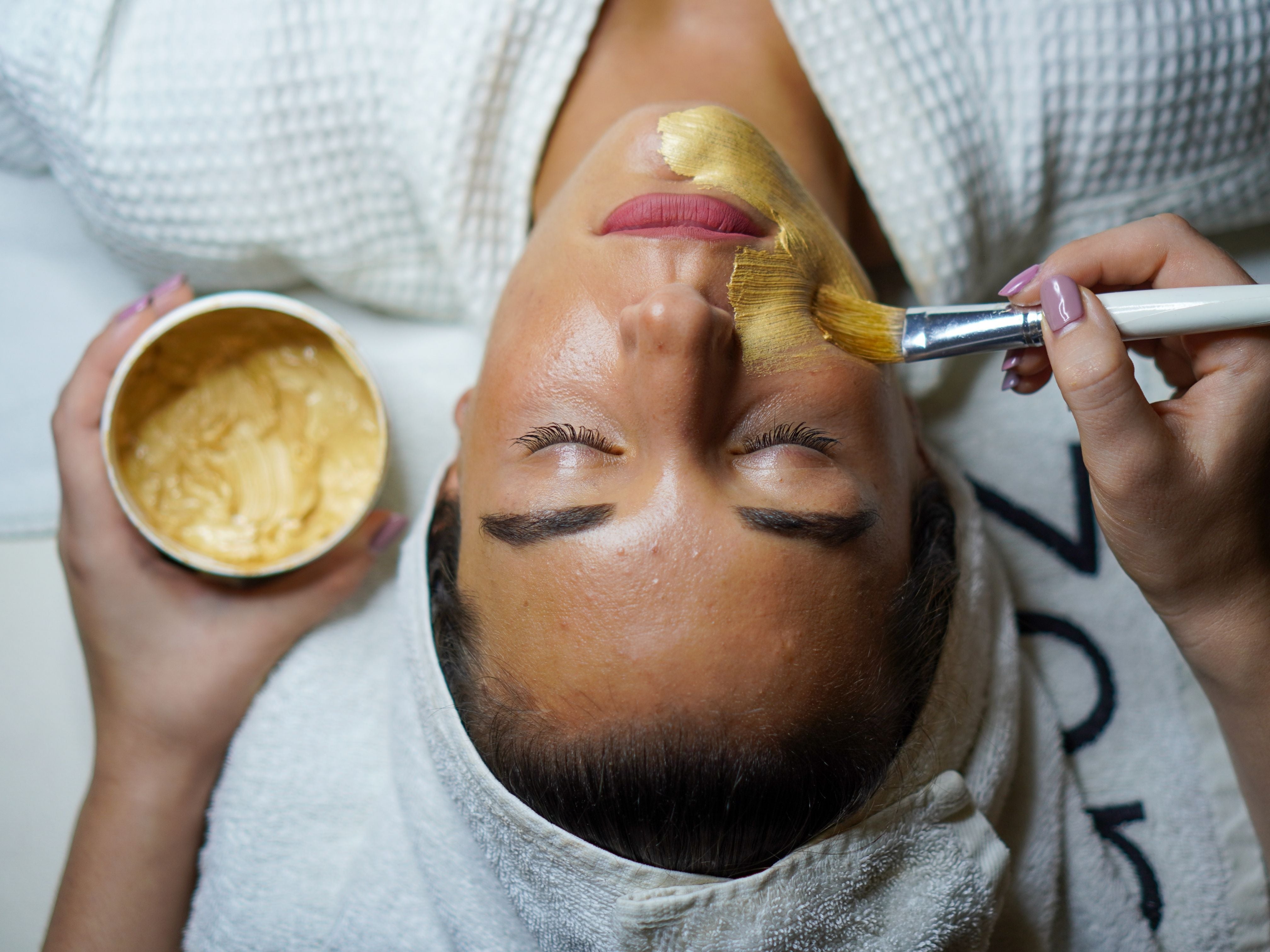 QUALIFI LEVEL3 BEAUTY COURSE